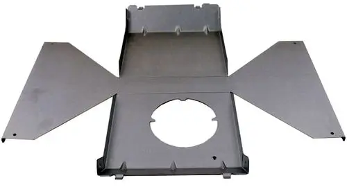 Abgassammelkasten aus Metall mit mehreren seitlichen Klappen und runder Öffnung in der Mitte, geeignet für Wolf Produkte.